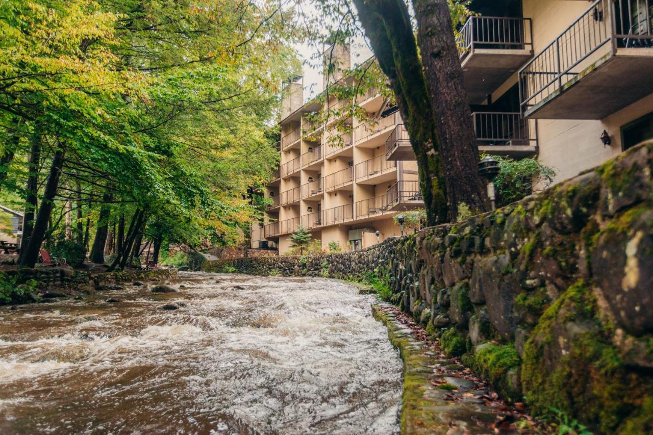 Brookside Lodge Гатлинбург Экстерьер фото