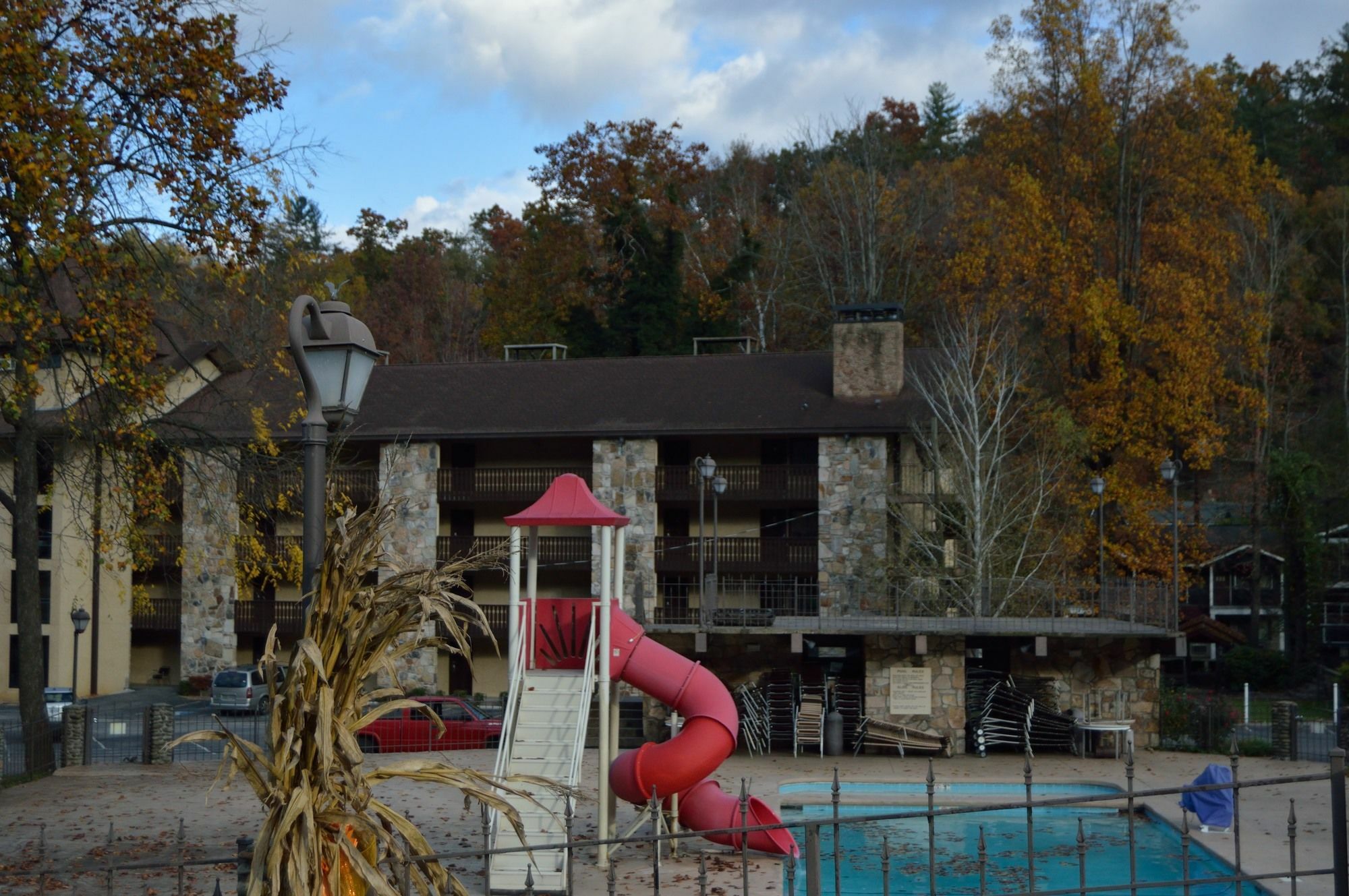 Brookside Lodge Гатлинбург Экстерьер фото
